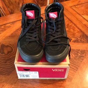 Vans SK8-HI Black on Black Skater Shoes